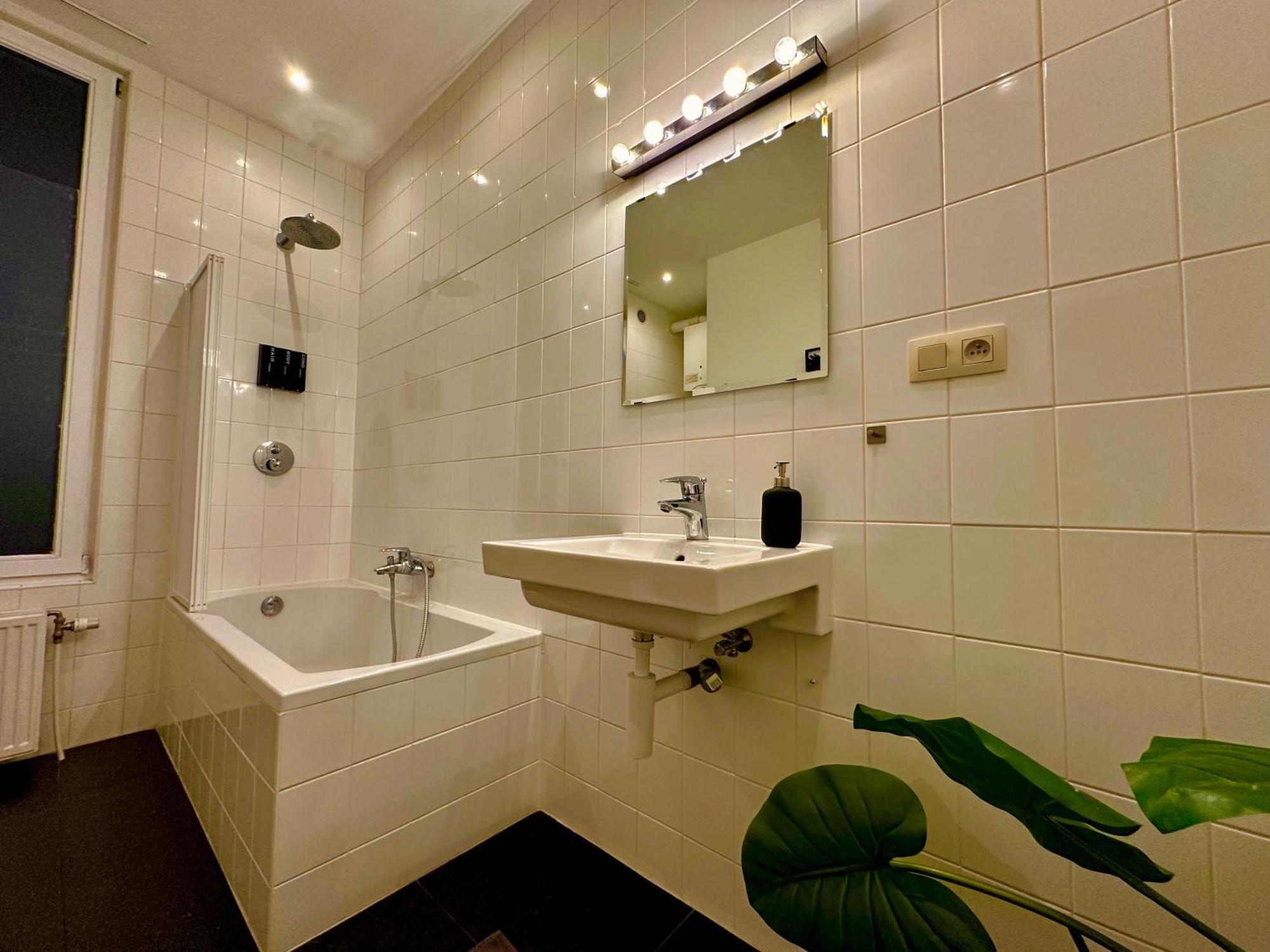 Luxury Suites Museum By Rikas Hotels Antwerpia Zewnętrze zdjęcie